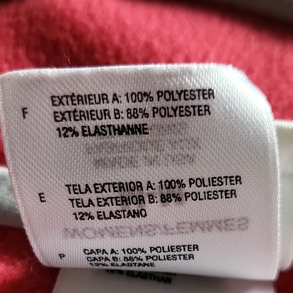 The North Face Red and Black Fleece Pullover - Picture 14 of 14